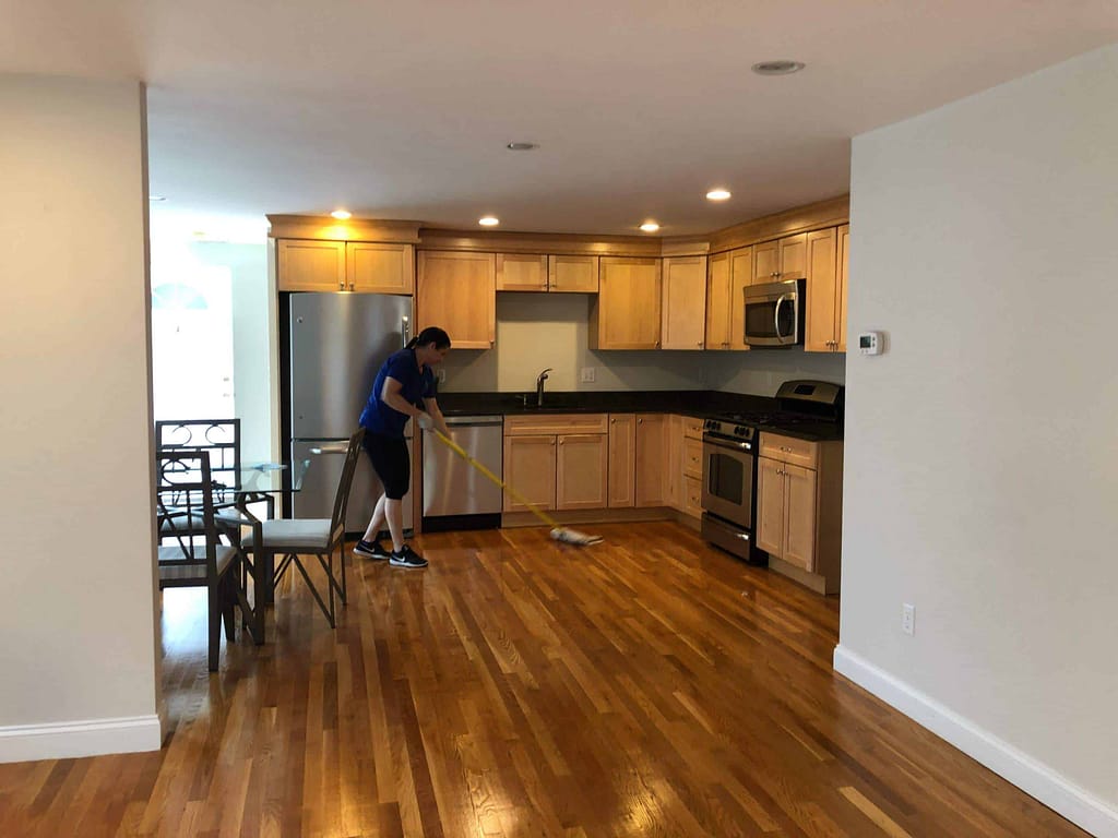 Onix House Cleaning Services near Beacon Hill, Boston Ma 02108 - How to Clean Hardwood Floors